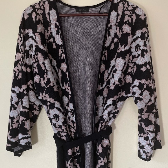 RW&Co -Kimono style belted cardigan size XS - Picture 2 of 6